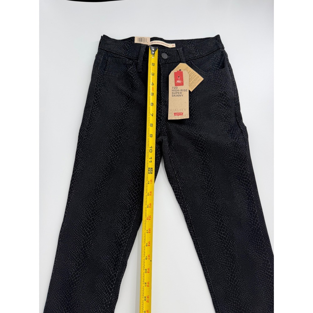 Levi's 720 High-Rise Super Skinny Jeans Womens 24 Black NWT Snakeskin Print - Picture 12 of 13